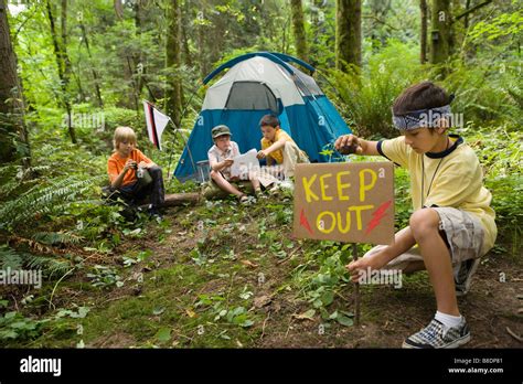 boys camping naked|The feeling of freedom: Why these campers prefer to enjoy the。